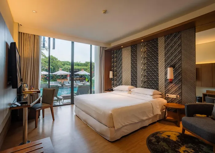 フォー ポイント バイ シェラトン バリ 4*